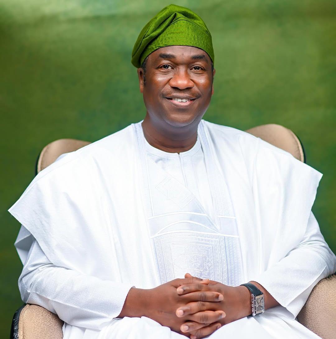 Official portrait of KOH
